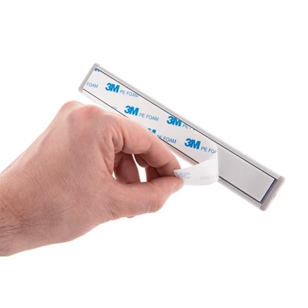 LED-lampa med rörelsesensor - Självhäftande - 19x3 cm