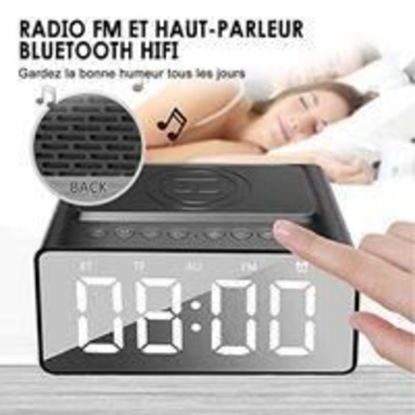 Klockradio med Bluetooth-högtalare, sängbordsklocka, batteribackup och strömförsörjd USB-port som fungerar som trådlös laddare