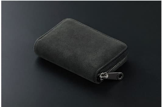 Kortholder for menn med stor kapasitet Black