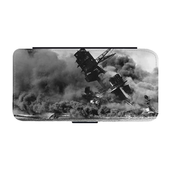 Pearl Harbor iPhone 14 Plus Flip Mobilfodral