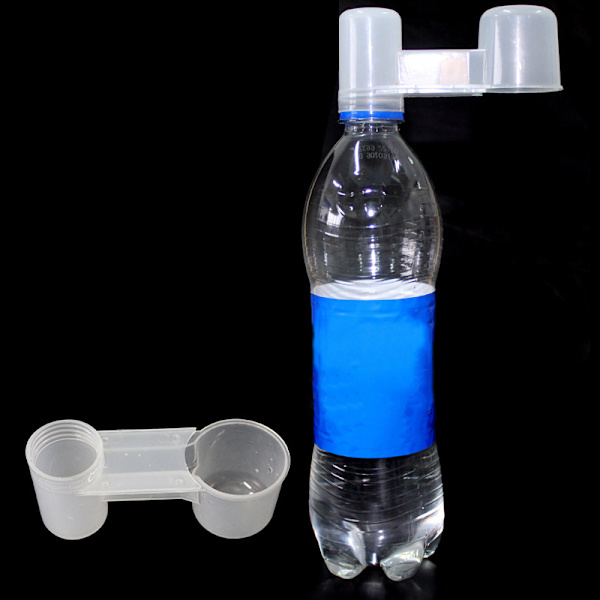 1 st Plast Pet Bird Drinker Feeder Vattenflaska Cup för Chick