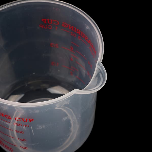 Klar måttbägare i plast 250/500/1000 ml vätska 1000ML