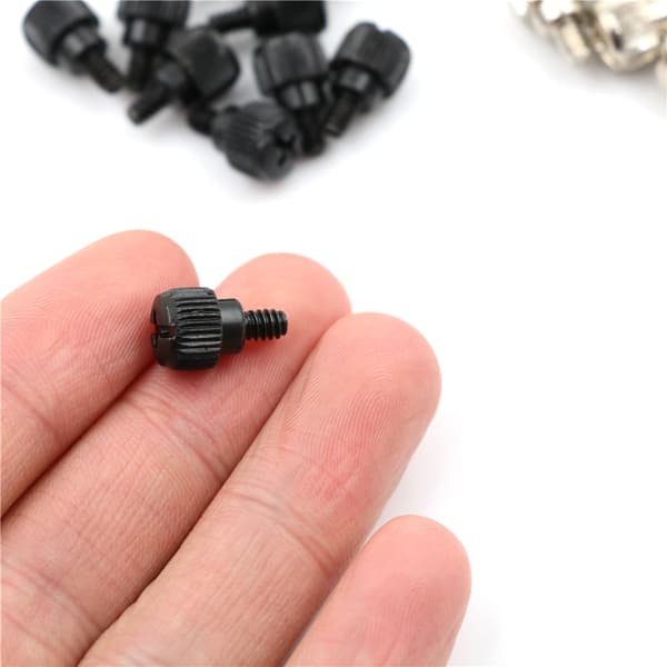 10st 6#32*5 Trådlängd 5mm Dator PC- case Verktygslös justering Black