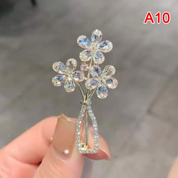 Brosch Mode Lyxig Creative Corsage Klänning Pin Klänning Accessoar A10