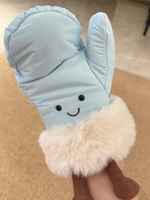 JALLYCAT Plyschdocka - Handskar Gloves