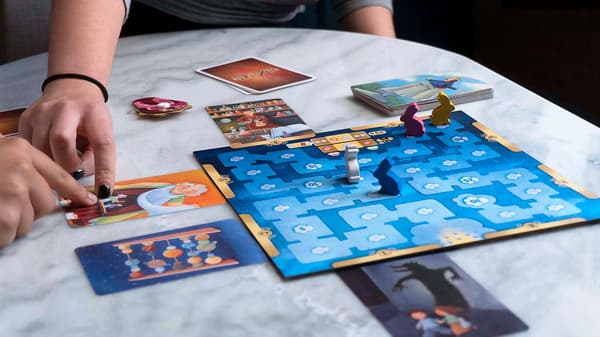 Stonemaier Games: Wingspan af Elizabeth Hargrave