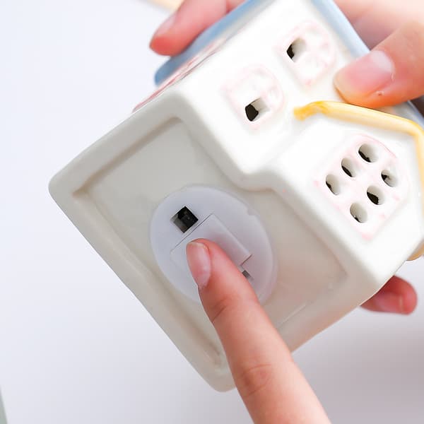 Søde håndmalede keramiske hus-aromaterapi-ornamenter Pastel Mini Hus Keramisk Indretning til Hjem & Bordplade