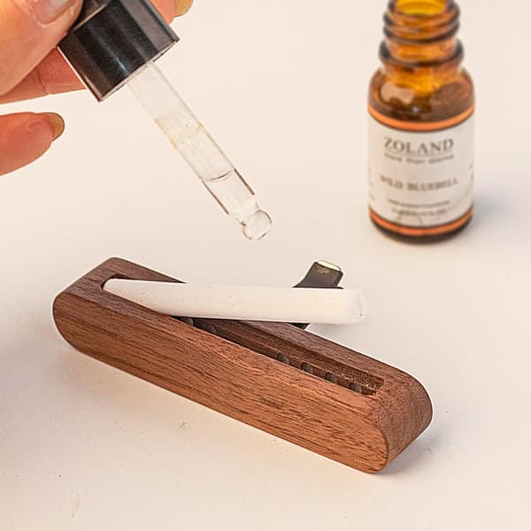 Luftfrisker parfume, valnøddetræ duftklips, kreativt tilbehør, bilventilationsdiffuserklips med æterisk olie stick.