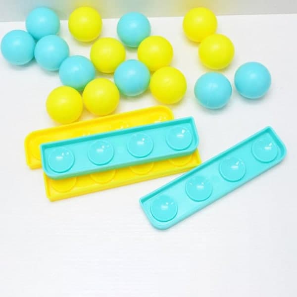 Bouncing Ball Board Game Bouncing Off Spil Aktiver Boldspil til Børn