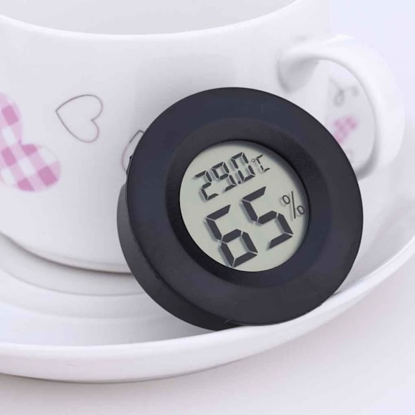 Mini LCD-näyttöinen pyöreä digitaalinen lämpömittari, kosteusmittari jääkaappipakastimeen ulko- ja sisätiloihin lämpötilan mittaamiseen