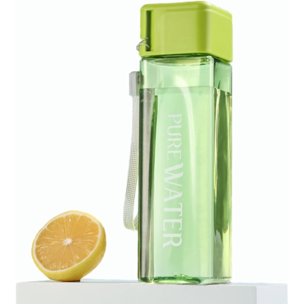 Sport Vattenflaska 500ml, Personlig Grön Plast Bärbar Kvadratisk Vattenflaska med Lock, Läckagesäker Återanvändbar Drickflaska för Sport,Vandring,Gym Green