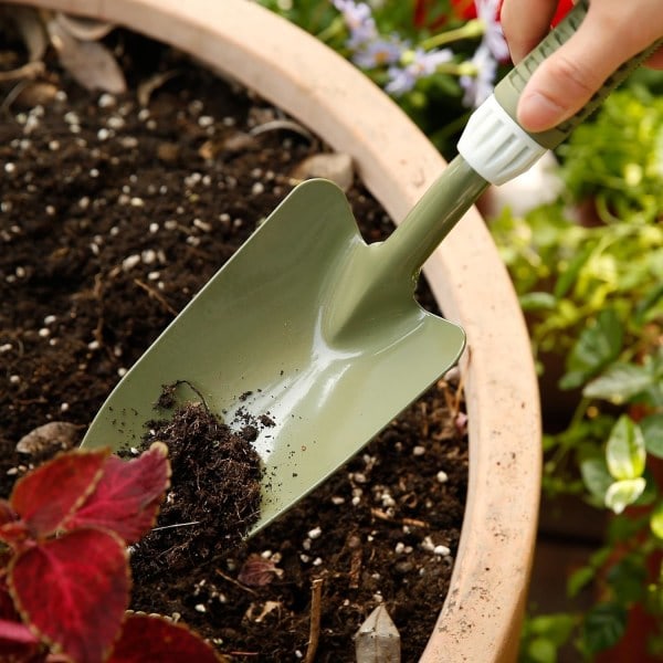 Skovl – Med pulverlakkert karbonstålhode – Mykt PVC/PE-grep – Håndskovelverktøy for hagearbeid, luking, omplanting og graving – T506A00
