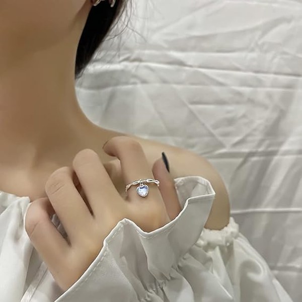 Månesteinsring i hjerteform - Kærligheds-hængende åben statement ring i forgyldt sterling sølv - Minimalistisk bryllups- og forlovelsesring til stakning