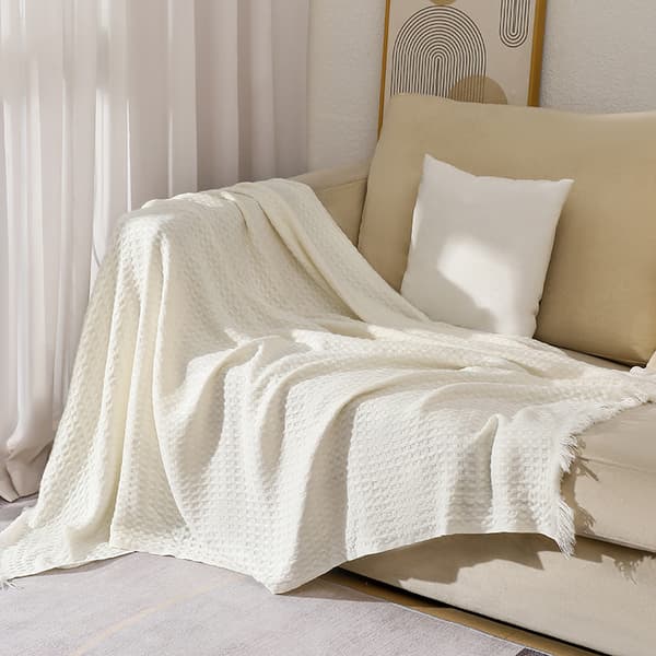 Vohvelipeitot, sohvapeitot, neulepeitot, ilmastointipeitot Off-white