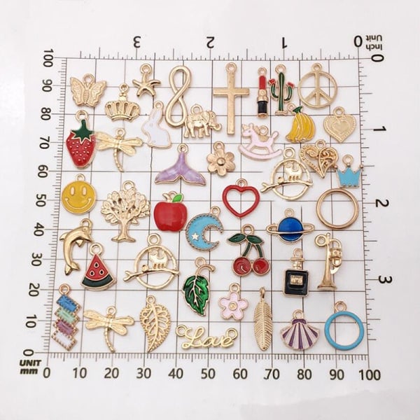 Eläin Kukkia Sekalaiset Sähkölasihelmi-Riipukset DIY Rannekoru Korut B: 110Pcs