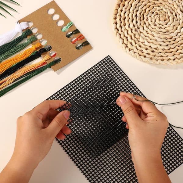 Plastnetstof - 6 Stykker - Hvid - 20x30cm - Til Korssting og Håndarbejde