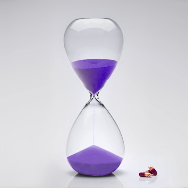 Timeglass med sand, fargerik og trendy, timeglassinspirert glass til hjemmet, kontor- og skrivebordsdekor Purple 15 min