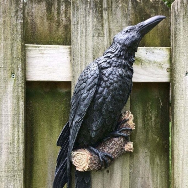 Falsk ravn harpiksstatue fugl kråke skulptur utendørs kråker halloween dekor kreativ for hage