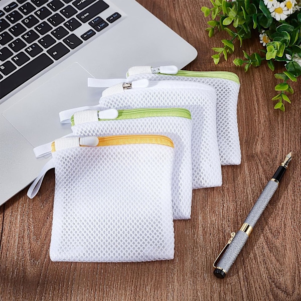 8 stk Mini Vaskemaskin Delicate Poser, Honningkake Oppbevaringsposer med Glidelås Hengerløkke for Hotell Hjem Lingeri Sokker Undertøy