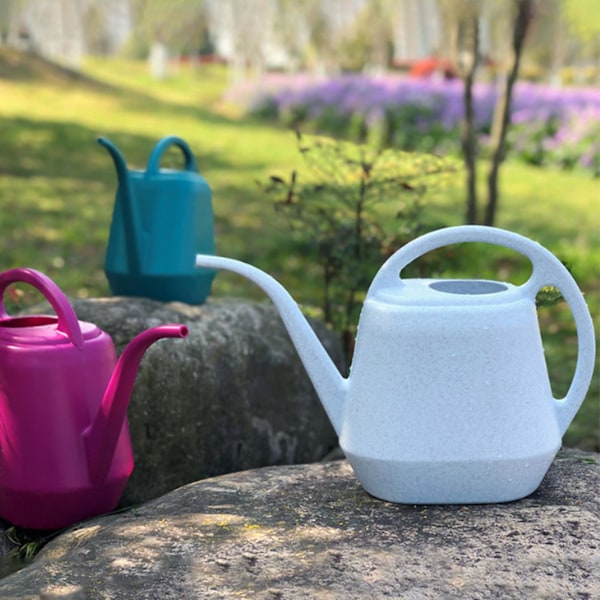Vattenkanna Hög Kapacitet Halkfri Anti-fall Lång Pip Trädgårdsblommor Vattningsanordning för Bakgård Dark Coffee