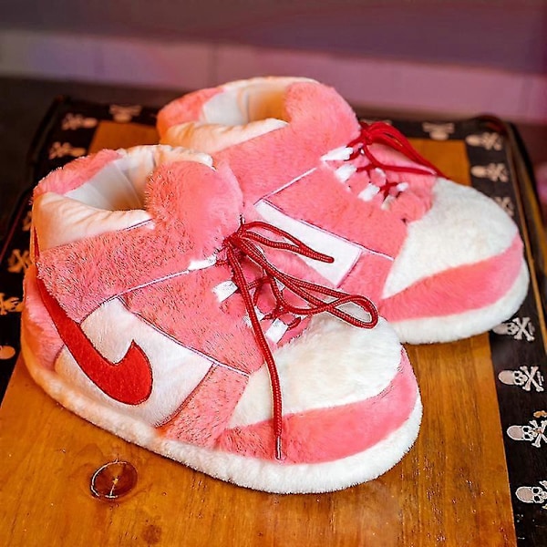 2024 Sneakertofflor Unisex One-Size Sneaker Varma Tofflor