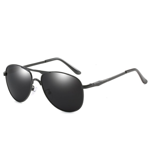 Pilot-lasit Polarisoidut aurinkolasit Unisex UV400-suojaus Soveltuvat ajamiseen, kalastukseen, juoksuun Klassinen ultrakevyt visiiri