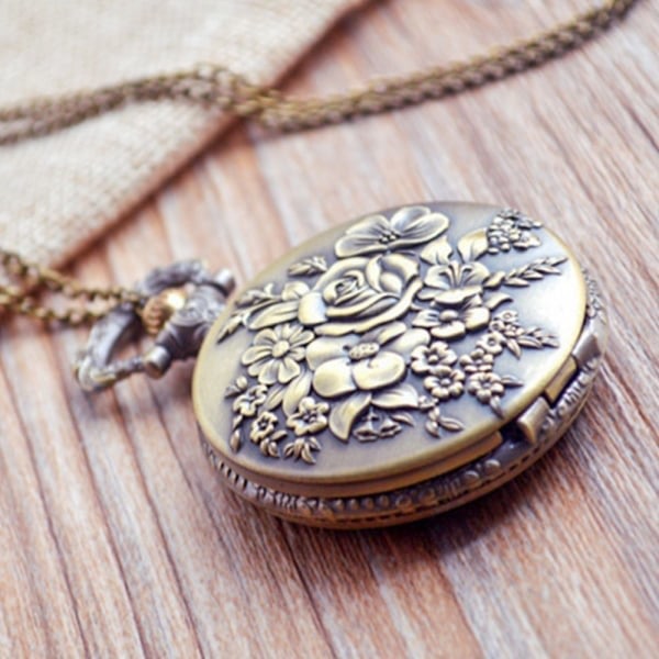 Steampunk-tyylinen vintage kvartsitasku kello ketjulla 2 2