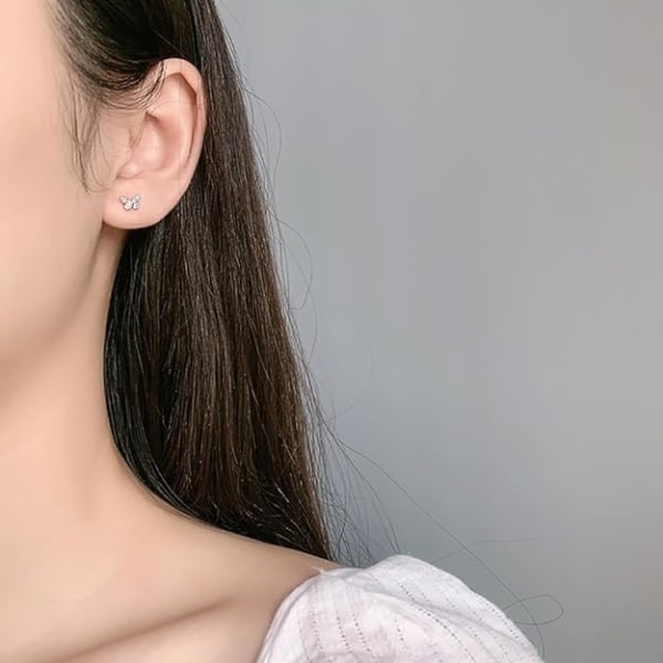 18g Små fjärilsörhängen för kvinnor tonårsflickor små brosk S925 Sterling Silver Mini Smycken Gåvor
