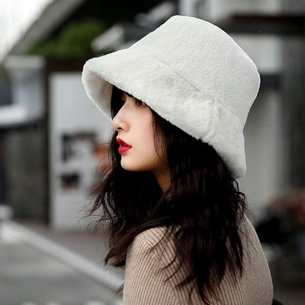 Dam trendig hinkmössa mjuk fuskpäls fluffig tjock bred brätte härlig vinter varm hatt för flickor White One Size