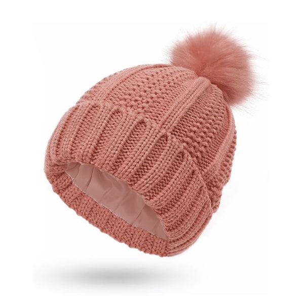 Vinterstrikket lue for kvinner, fast pompom beanie, varm satengfôr, silkefôr beanie, heklet utendørs beanie Pink
