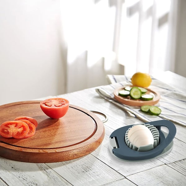 Eggedeler med rustfritt ståltråd, multifunksjonell eggekutter for jevn kutting av kokte egg, skinke, banan og jordbær blue green