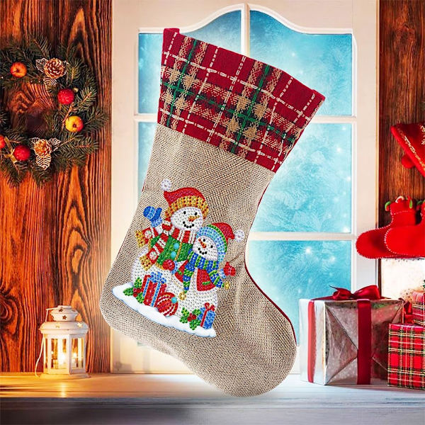Julstrumpor Diamantmålning Kits för Vuxna Nybörjare, 4 Pack Kamin Hängande Strumpor, DIY Strassmålning Julgransprydnader Snowman