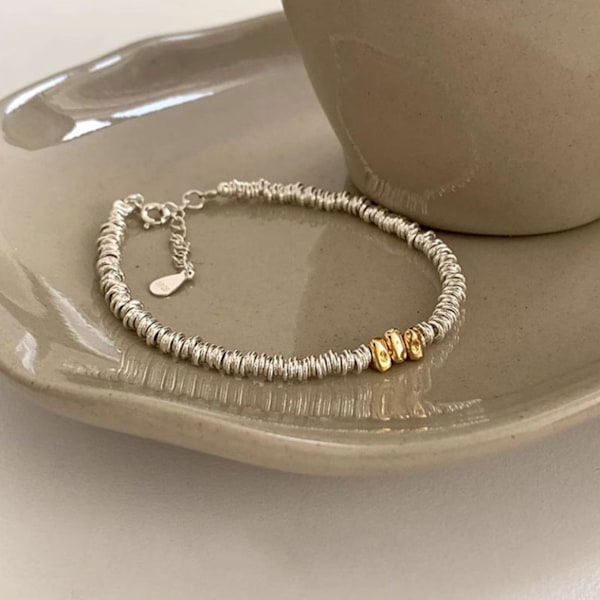 Utsökt cirkelformad roterande silverarmband med lätt lyxig nisch S925 silverpläterad enkel