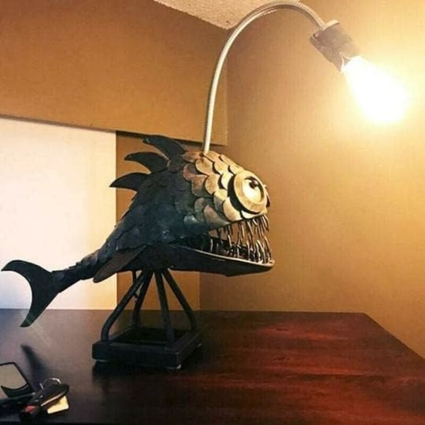 Steampunk bordslampa, Steampunk bordslampa med rost