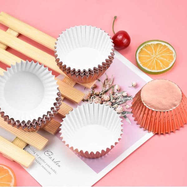 100 stk. folie metallic cupcake forme, folie bageforme, cupcake papir, bageforme, cupcake wrappers, muffin papirforme, cupcake forme (sølv)