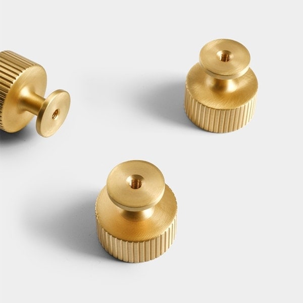 Elegante Gull Messing Knotter Møbelbeslag Skaphåndtak Vakre Håndtak Enkel Installering for Skuff og Oppbevaring
