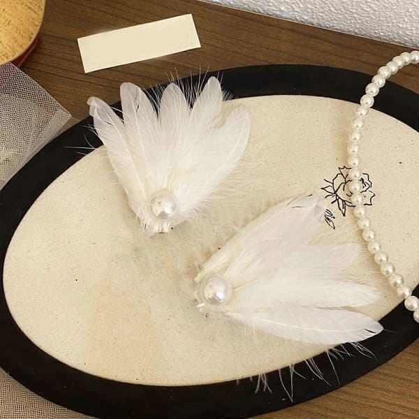 2 stk. Broderede Vinge Side Hårklemmer Fjer Hårklemmer Hårnåle Kvinder Hårtilbehør til Bryllupper Dansefester Black feather pearl