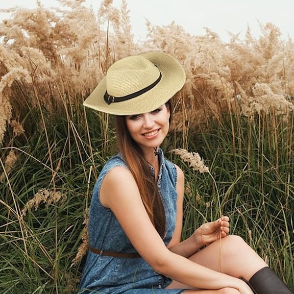 Olki Cowboy-hattu Naisille Miehille Naisten Cowboy-hattu Klassinen Western Cowgirl-hattu Cowboy-hattu Naisille Vyöllä Aurinkolakit Laajalla Reunalla Vintage-tyyli Beige
