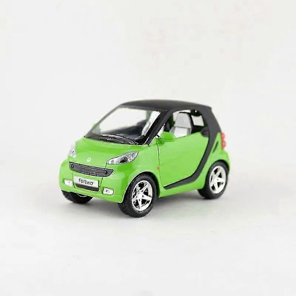 1:32 Skala Diecast Lekebilmodell Smart Fortwo Bil Trekk Tilbake Dører Åpnbare Lyd & Lys Bil Utdannings Samling Gave Liten Yellow