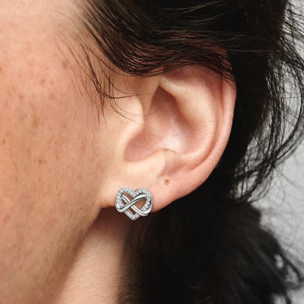 Pandora Sterling Silver Sparkling Infinity Heart Örhängen 292667C01, Inkluderar Originalask