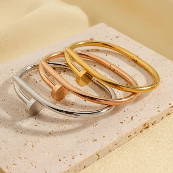Armbånd i rustfritt stål, gull og sølv, solid metallisk mansjett, ny design, neglmodell, kvinner, tenåringer, jenter, armbånd, smykker (YSJ) Gold