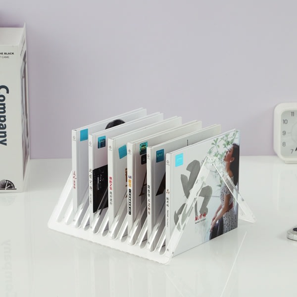 Desktop 12 kortplassbok visningsställ, gjennomskinnlig og tykk