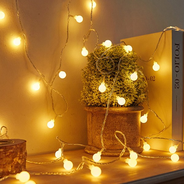 Batteridrevet LED-lysslynge varmhvite kuler romantisk festdekorasjon jul halloween bryllup bursdag kveldsdekor soverom