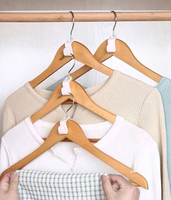 Clothes Hooks 50-pack - White Plastic - Cascade Hanging - Hanger Extension Clips - Space Saving for Wardrobe