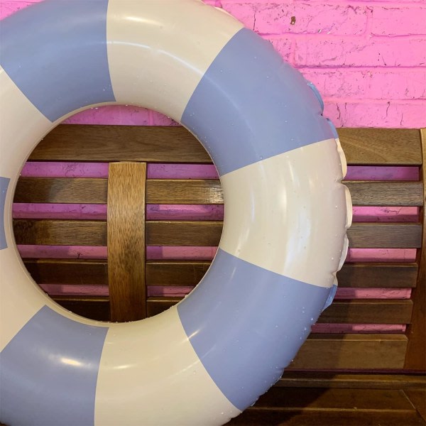 Medium svømmering til børn og voksne, 25 tommer klassiske stribede pool indre rør, oppustelige pool flåd, flyde nøgen, pool flåd voksenstørrelse