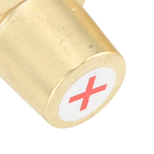 Et par messing batterisideterminaler opladningsstolper passer til 9,2 mm positive og negative batterikabelterminaler
