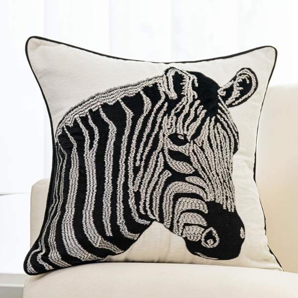 Lyxiga broderier, zebra-mönstrad supermjuk chenille dekorativt fyrkantigt örngott för bäddsoffa sovrumsbil (svart A, 18\"x18\")