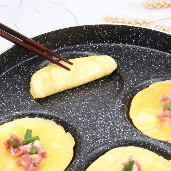 Pandekagepande, 24 cm pandekagepande med 4 huller, rund stegepande med non-stick, morgenmadspande (sort)