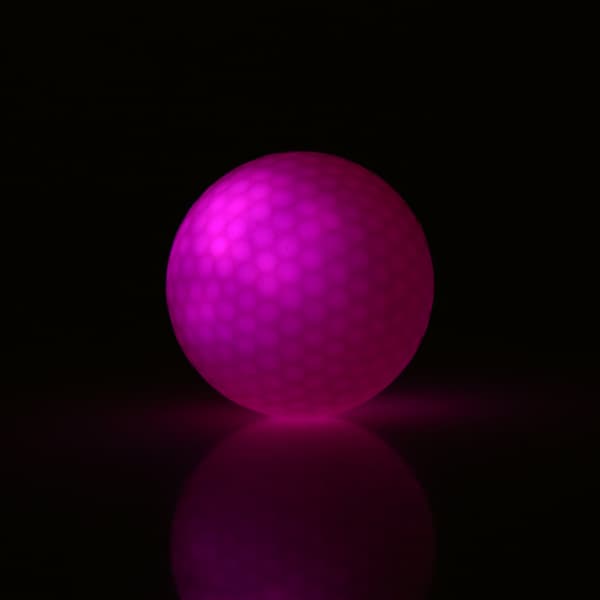 1 st Elektronisk LED-golfboll för mörker, nattsporter och träningsövningar (Rosa)