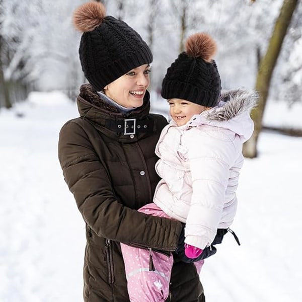 2-pack förälder-barn stickad mössa Mor & barn Baby Familj matchande cap Vinter varm virkad mössa med Pom Pom